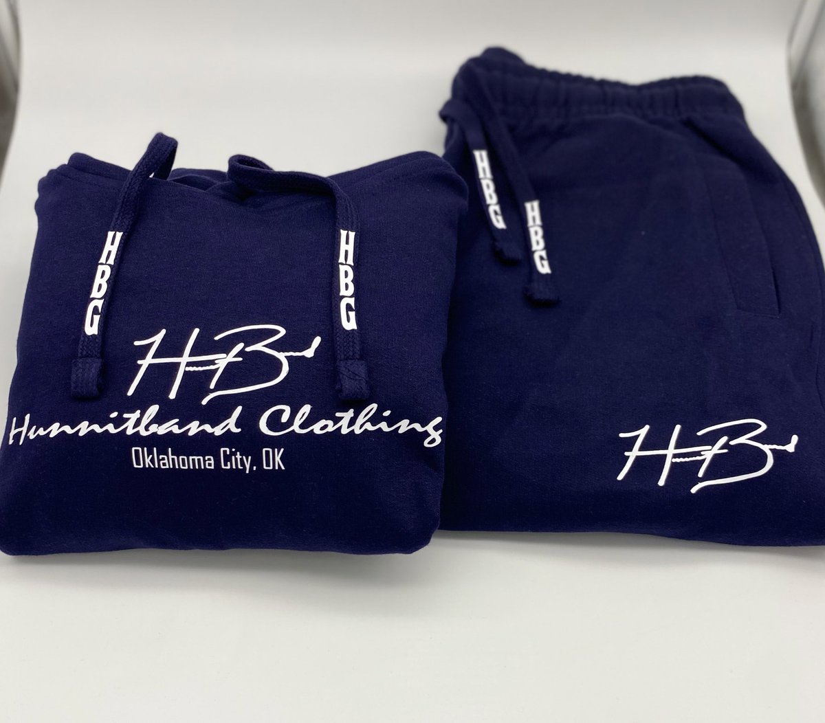 HunnitbandGrand's tweet photo. 🚨SWEATSUIT SZN 🚨

ORDER NOW $75!

•Worldwide Shipping
•Delivery Available 
•All Sizes Available 

Via Cashapp, PayPal, Apple Pay or Cash!

#HBGCLOTHING #OKLAHOMACITY https://t.co/6BMLPBRCBI