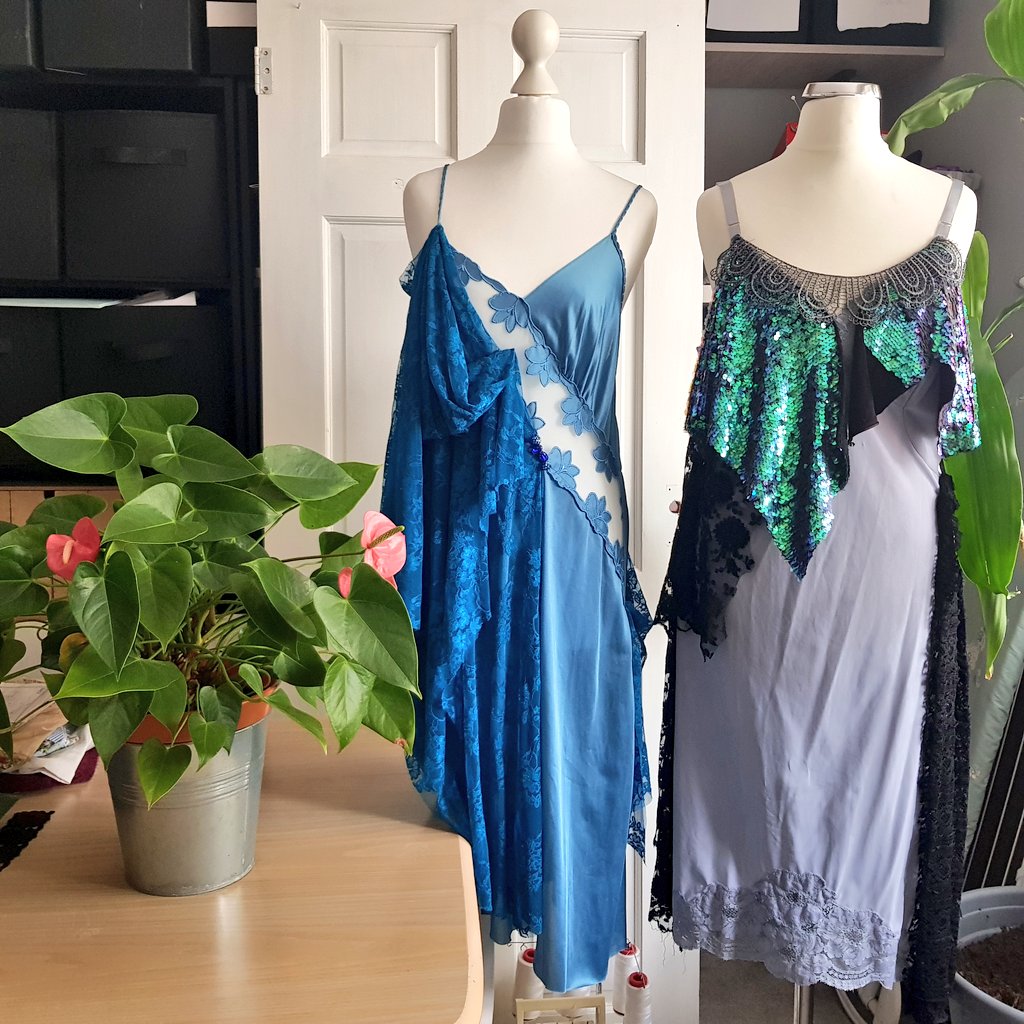 sixacremeadow's tweet photo. @indie_roller On Thursday's market, I will hopefully have these two (currently approx 30% finished) upcycled pieces done and ready for a new home 🥰...currently searching my several trim boxes for that special something to add on! 😂 #indierollerchristmas https://t.co/CWCf3jfDOl