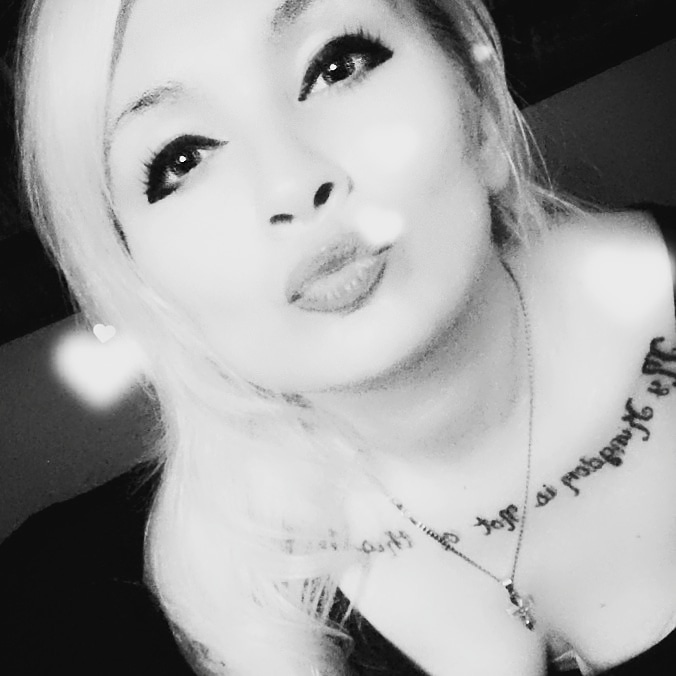 Glamorous Day! 💋 https://t.co/YNZ0zCJTyi<a href="/tag/newprofilepic"class="tags"><span>#newprofilepic</span></a>