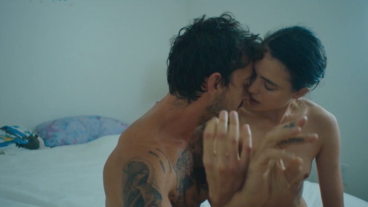 harveykrishna_'s tweet photo. dancing in and out of love <3
(this music video is perfect)
https://t.co/OsBFjxy11c https://t.co/IflI9k6TsO