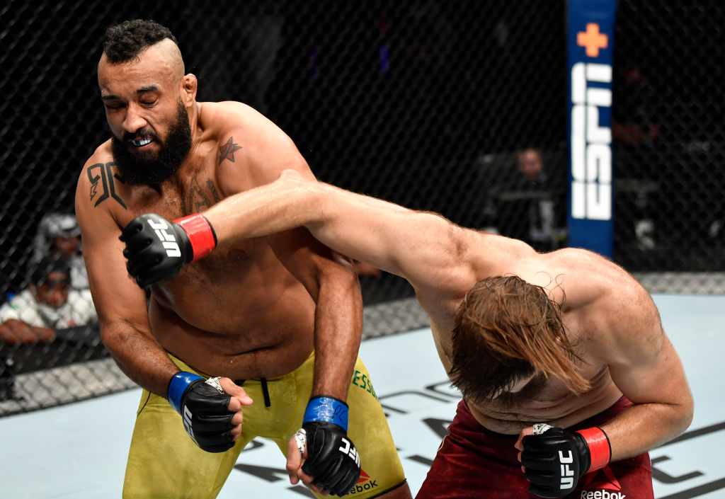 Get ready!! @BulldozerBoser is coming for his third KO in a row next Saturday at #UFCVegas13! 🇨🇦👊 https://t.co/tTzNFWNoCp