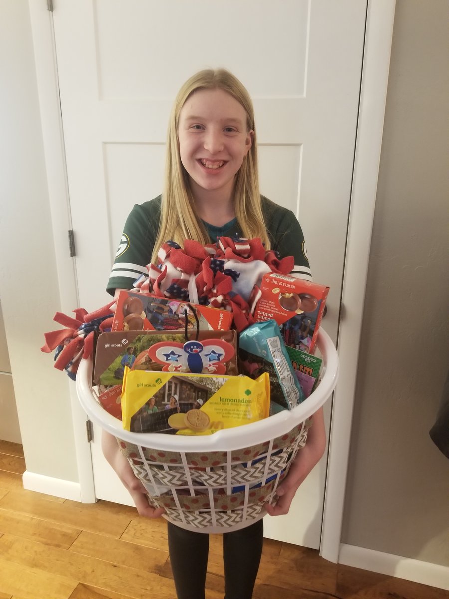 VeteranBaskets's tweet photo. The @girlscouts from Stevens Point, Wisconsin are prepared and ready to present their #VeteranBaskets!  That is a ton of goodies for some lucky veterans.   Great job girls!  #girlscoutsrock https://t.co/Y6YiM3KXDx  @StevensPointJrl https://t.co/1GdD1QcSkA