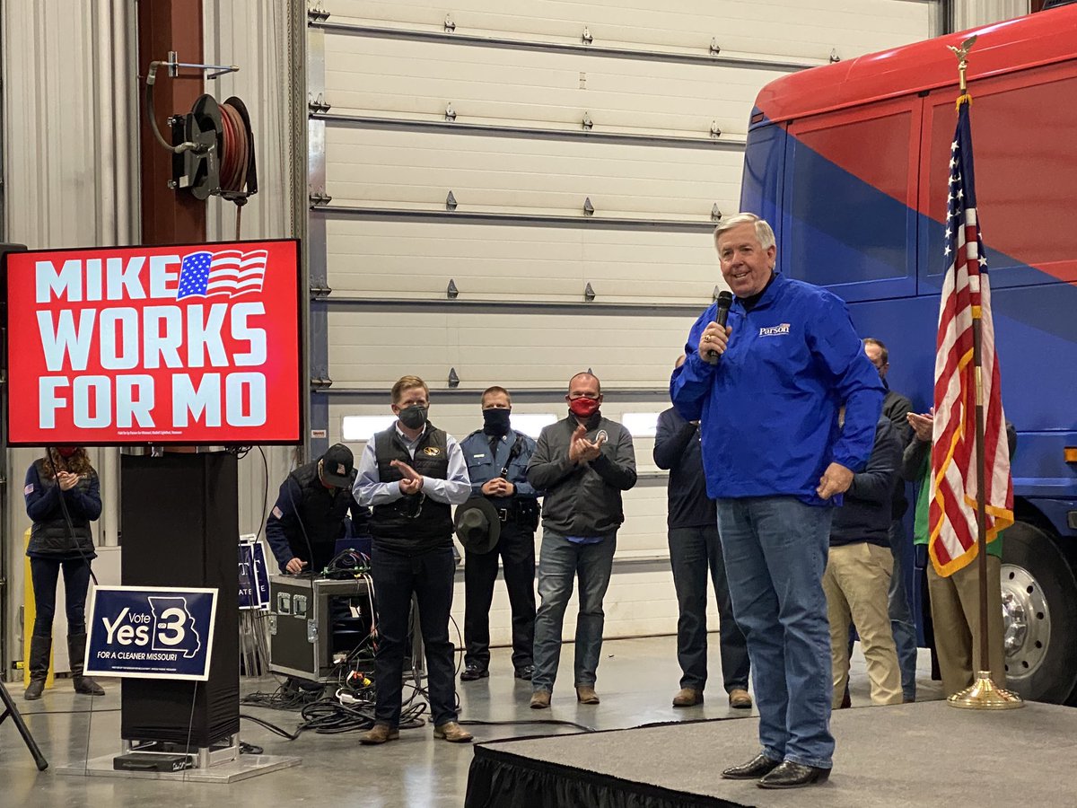 kayhoflander's tweet photo. Great event this morning on 1st stop #MikeWorksBusTour in Columbia. All statewides here supporting @mikeparson & @calebrowden with strong messages about Republican vision/leadership for MO @Mikelkehoe @JayAshcroftMO @Eric_Schmitt @FitzpatrickMO #LeadRight #VoteRedToSaveAmerica https://t.co/AnMimH5E9I