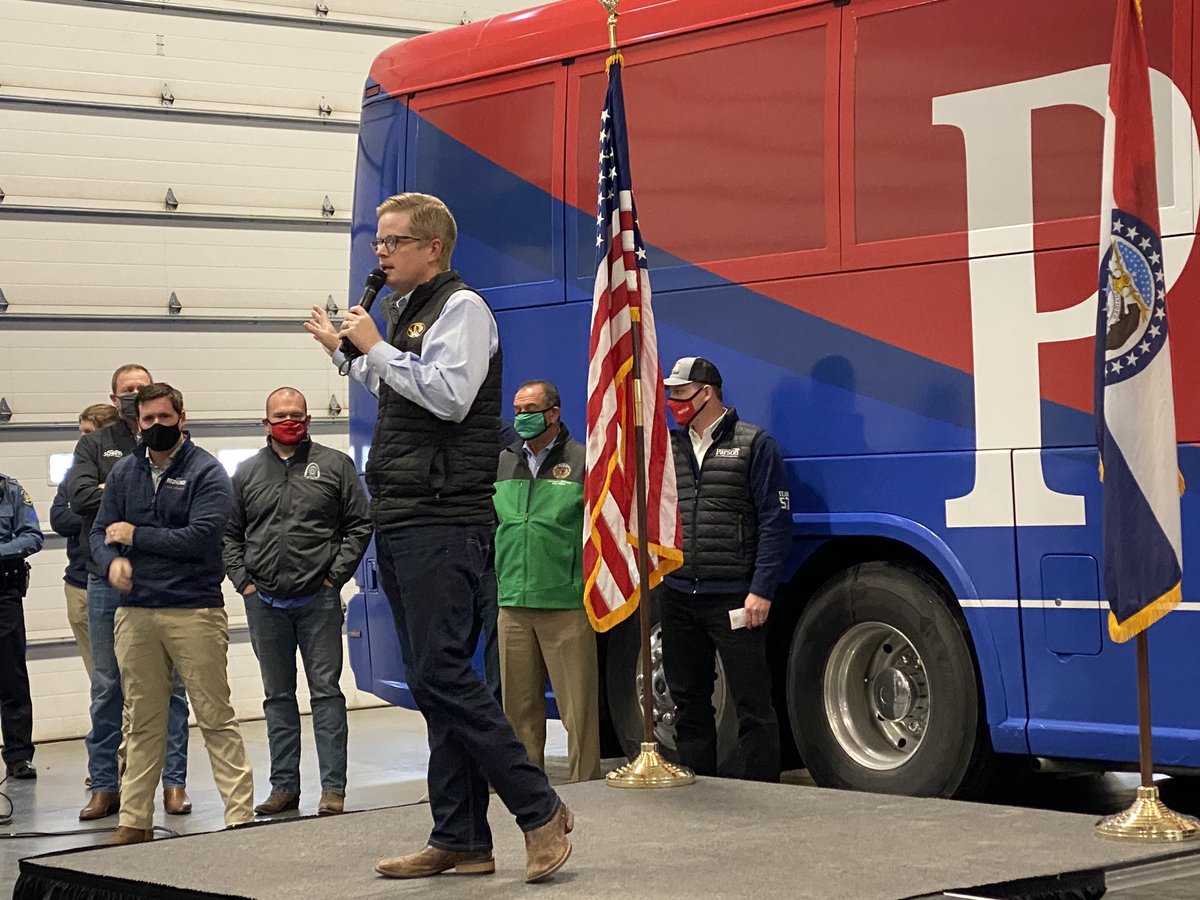 kayhoflander's tweet photo. Great event this morning on 1st stop #MikeWorksBusTour in Columbia. All statewides here supporting @mikeparson & @calebrowden with strong messages about Republican vision/leadership for MO @Mikelkehoe @JayAshcroftMO @Eric_Schmitt @FitzpatrickMO #LeadRight #VoteRedToSaveAmerica https://t.co/AnMimH5E9I