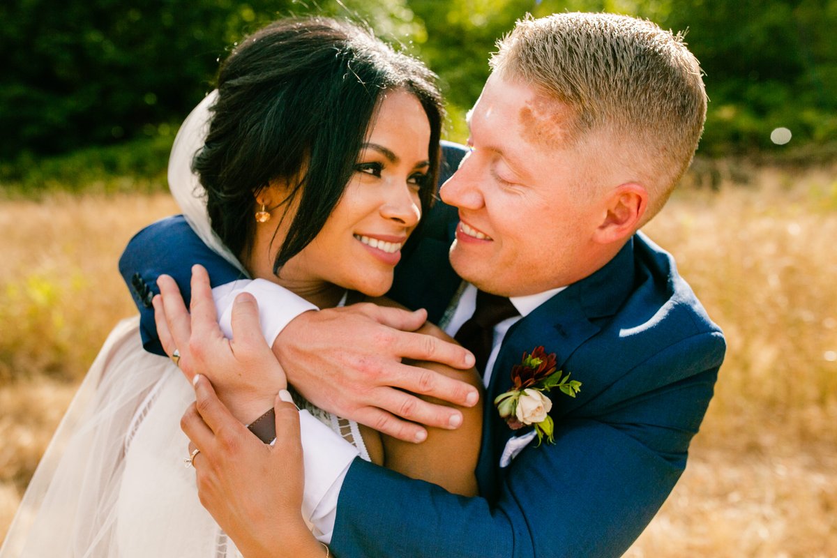 sgrace_events's tweet photo. “Two hearts in love need no words.”' -Marceline Desbordes-Valmore, French poet ❤️

@thevistasattolthill⁠
@lola.creative⁠
@jennywohrlephoto⁠
@seattlefarmtables
@madreskitchen

#seattleweddingplanner #seattleweddingcoordinator https://t.co/CN36MOidJ8