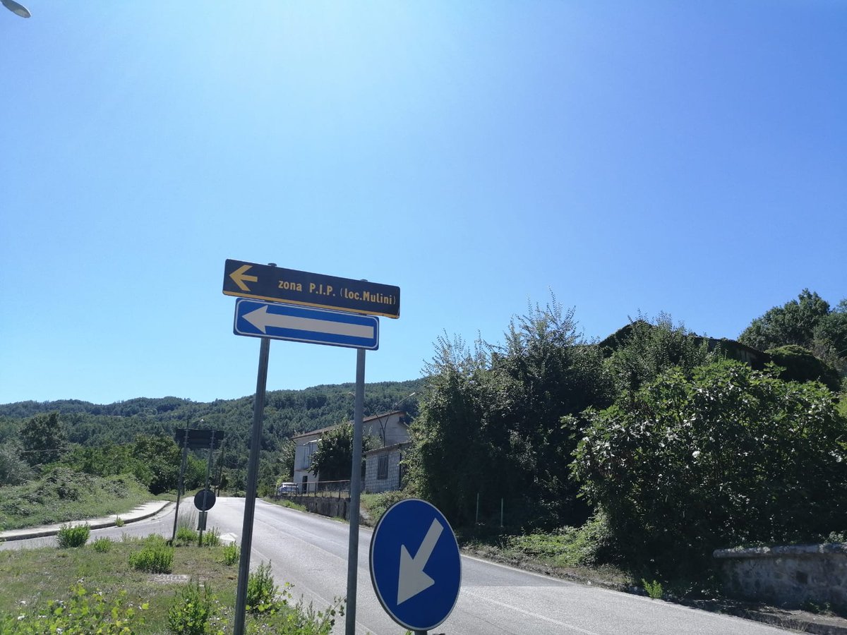 NoRifiuti's tweet photo. Il caso dell'impianto #rifiuti che vuole costruire Ageco nel @ComuneLatronico approda in Parlamento. Interrogazione del senatore lucano @PepePasquale1 ai ministri @SergioCosta_min e
@dariofrance.
#ambiente #SALUTE #Basilicata #trasparenza #legalità 
 https://t.co/i95PmWw8nC https://t.co/yAs6P6E53u