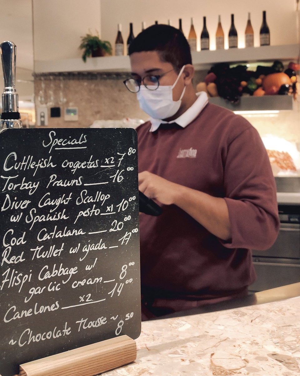 One week more ready to see your happy faces! Come to say Hello! #barrafina #london #foodporn #pumpink🎃