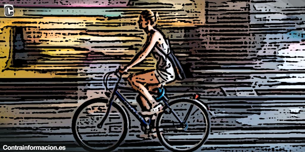_Contrainfo's tweet photo. 🌳 #NaturalezaYVida | El momento de la bicicleta
Por Pablo Blanco, de @redequojoven 
🌳 Debemos presionar para que el actual gobierno incluya a la bicicleta como una de las prioridades de transporte urbano
https://t.co/1M71CIhK39 https://t.co/De3Ju9WdD1