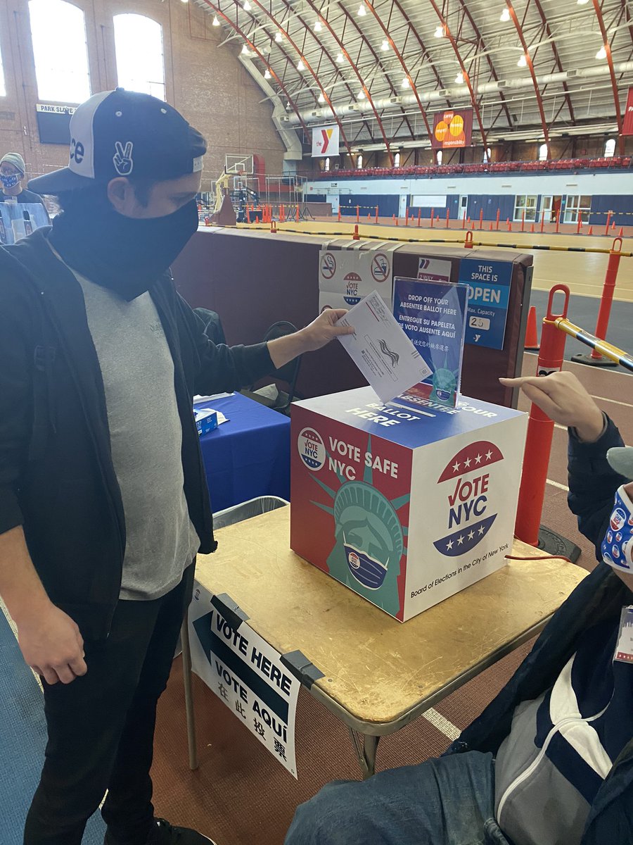 If you are dropping off your absentee ballot you DON’t have to wait on line.  Simply drop it into our ballot box.