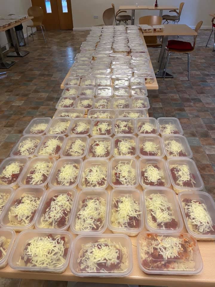 B31Voices's tweet photo. If you you are or know a family who needs a meal, get in touch with Northfield Food Service (temporarily taking self-referrals) on 07385 920694 or email northfieldfoodservice@gmail.com and they will deliver a beautiful meal by our friends at @FullofChaat &amp; @DigbethDiner 😁 🙏 https://t.co/QMxuJVJopP