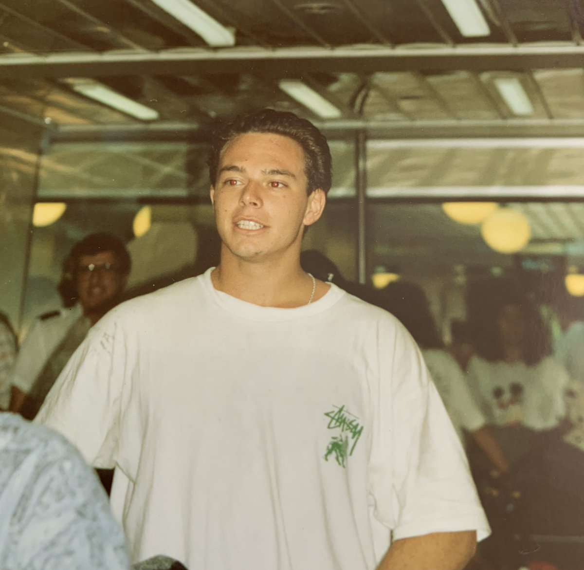 ricbdc's tweet photo. Dear USA 🇺🇸,
Its been 31 years since we first met. I was an #AFSer for the school year: 1989-1990.
This was a transformative period for the world and for me too, you know. It shaped who I am. Enduringly.
Chicago is still ‘home.’ The Wilsons, still family. I love them.
1/5 https://t.co/TifssC3VLt