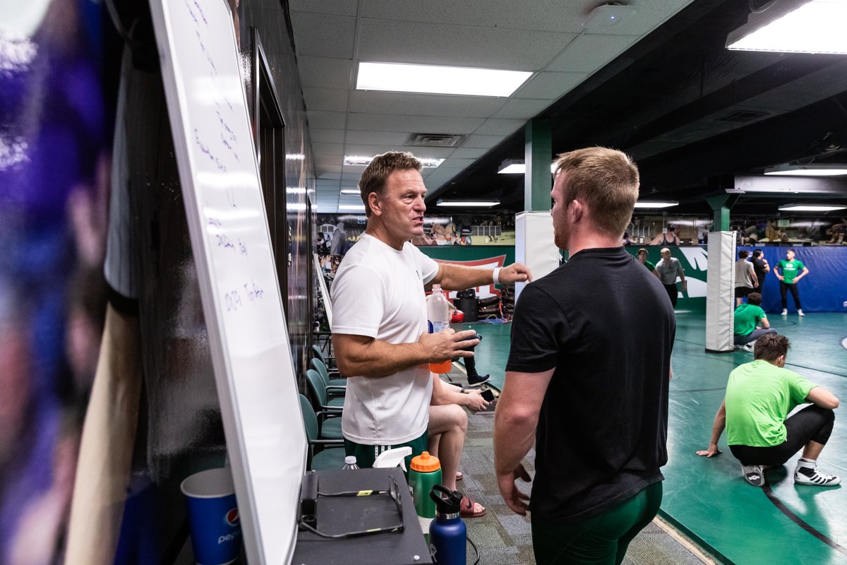 UVUwre's tweet photo. Coach Greg Williams teaching the team the keys to success... Intensity, Integrity and Intelligence!!! #ThreeIs #ItsTrue 🤼♂️🥛🤣 @RealKurtAngle
#UVU #GoUVU #UVUWrestling #Big12WR https://t.co/A9jPbXbJCF