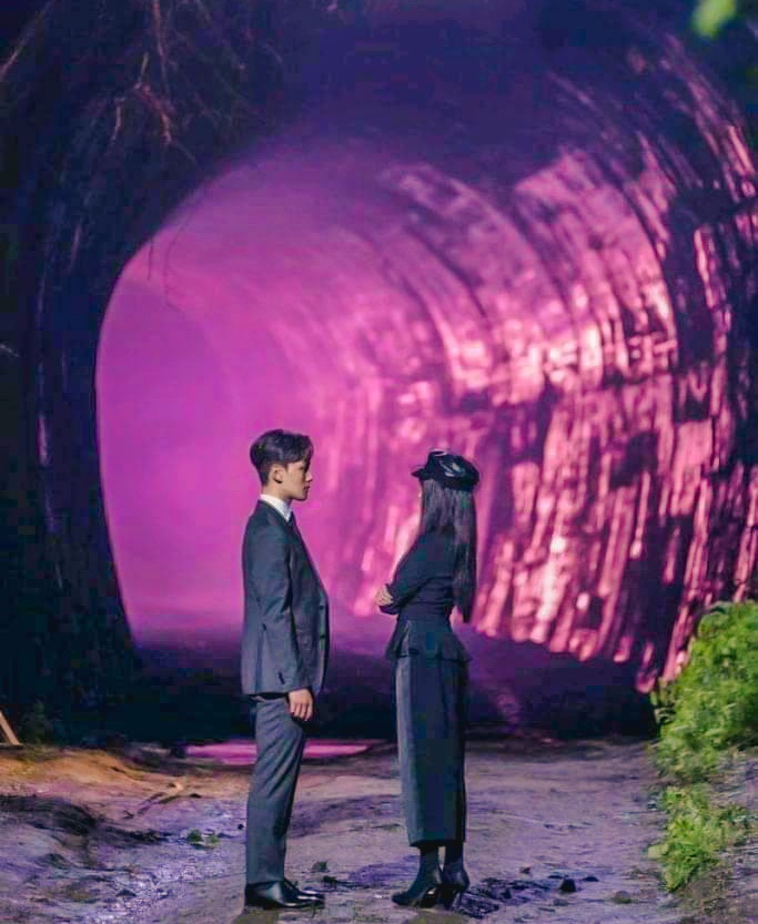 Hongsik11's tweet photo. JTBC ❤️                            TVN ❤️

#Secretloveaffair              #Goblin 
#18AgainEp11                    #hotelDeluna https://t.co/C8Ch2REhgz