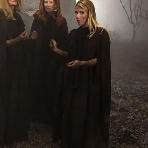 MONTGVMERYS's tweet photo. returning to ahs stan twt, my account got suspended but i’m best known for my scandal where i called dan and phil f slurs ❤���🙈 anyway here’s emma on the set of apocalypse https://t.co/ZXV0deV2Ae