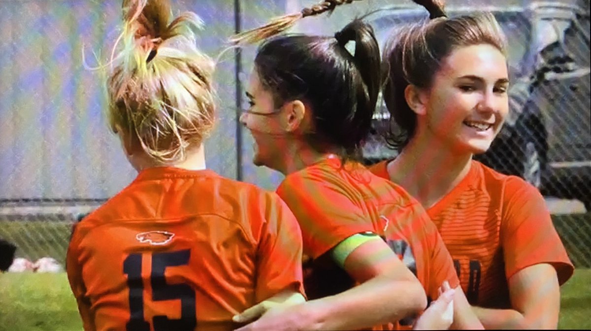 Beth Kay Cook tweet media