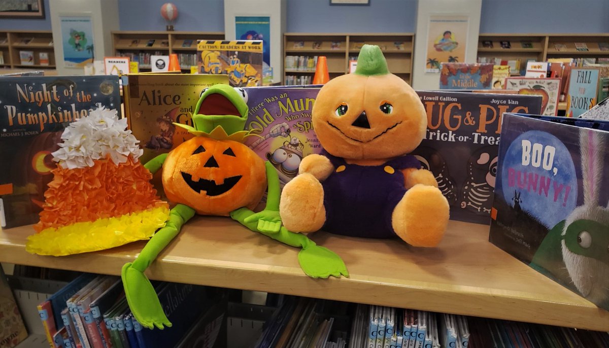 Halloween is just around the corner, why not stop by the library and check out these spooky books!!! Also be sure to check back tomorrow when we drop our link for our online Halloween Storytime! #virtualstorytime #temecula #temeculalibrary #halloween #halloweenstorytime #books https://t.co/tPlxDZog9A