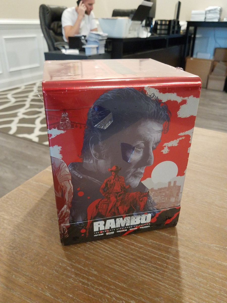 HDMOVIESOURCE's tweet photo. Awwwyeaaa!! Oh, this looks gorgeous! Rambo: The Complete Collection SteelBook on 4K Ultra HD Blu-ray. "I'm coming to get you!" #SupportPhysicalMedia
Check it out: https://t.co/v2iid1ygS6
#Rambo #RamboCollection #SteelBook #4k #4kbluray #4kultrahd #bluray #bluraycollection https://t.co/ZFQU1BFvBl