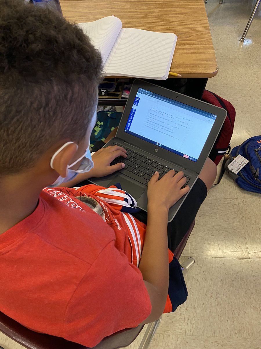 heather_honea's tweet photo. This week we listened to the Memory Coat about immigration at the turn of the century and wrote a summarizing discussion post using the AEIOU #SOSstrategy! @ClarkCreekSTEM @Brittony_Monroe https://t.co/UvwdKJWc03