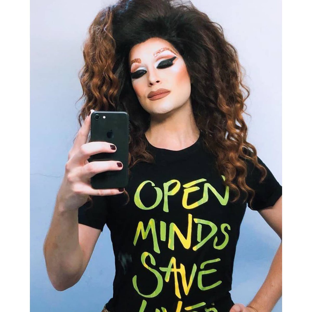vimteract's tweet image. We are LOVING seeing @vanityvonglow looking glam in our 'open minds save lives tee! Get yours now with 10% off for a limited time only with code AUX1120 &amp;gt;vimteract.com&amp;lt;

#Vimteract #equalityally #openmindssavelives #mentalhealthawareness