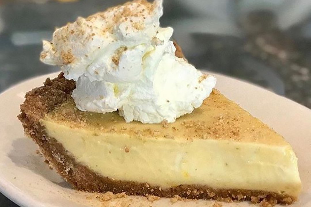 docbsrestaurant's tweet photo. Missing Summer? Our Key Lime Pie will bring those summer feels back ☀️ https://t.co/mYo2LilPau