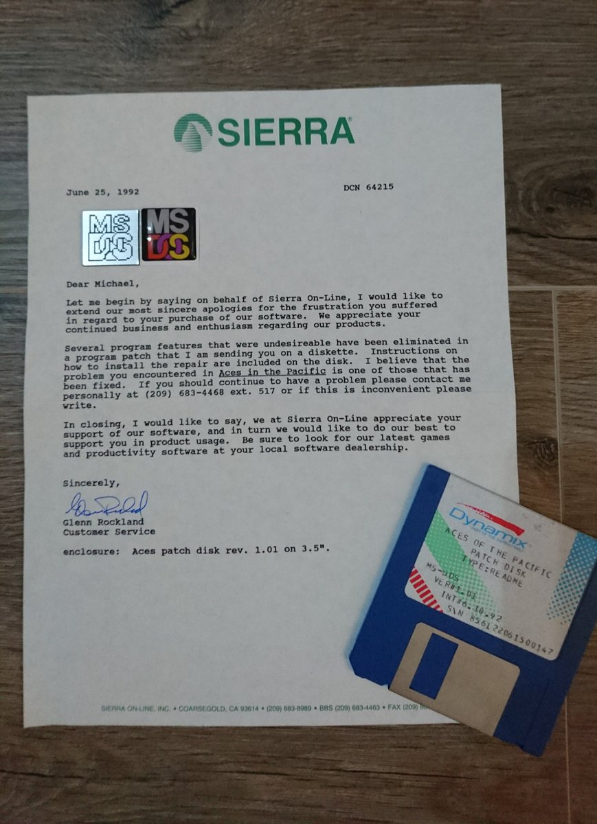 Pixelengineer_'s tweet image. A blast from the past:

The previous owner of this great game probably had problems with V1.0. So, Sierra sent him this kind letter w/ patch disk.

!!Customer service 1992!!