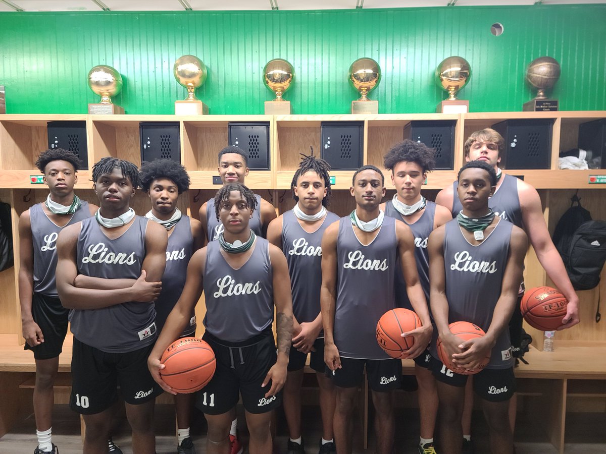 So excited to go on this years journey with these guys! #springamerica #mbybob #onemoreday #lionpride https://t.co/HiDLzAtg0M