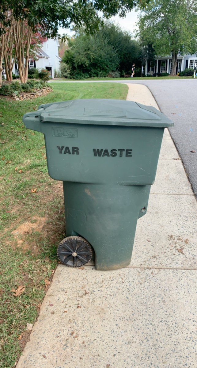 doublebourbon's tweet photo. Is this a pirate trash can? https://t.co/QgpkTF1ykK