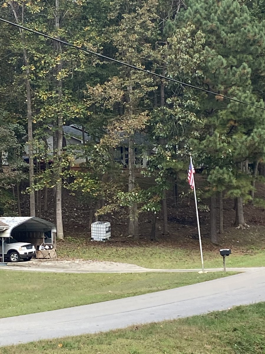 Dunny346's tweet photo. About to go snag my neighbors load out drop #warzoneseason6 #CallOfDuty #SmallStreamerCommunity #SmallStreamersConnect https://t.co/gSPUWVjoVI