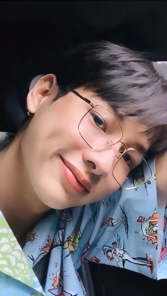 hourlyatthaphan's tweet photo. #กันอรรถพันธ์น่ารักกว่าที่คิด #ออฟกัน https://t.co/N0JvgyO8zW