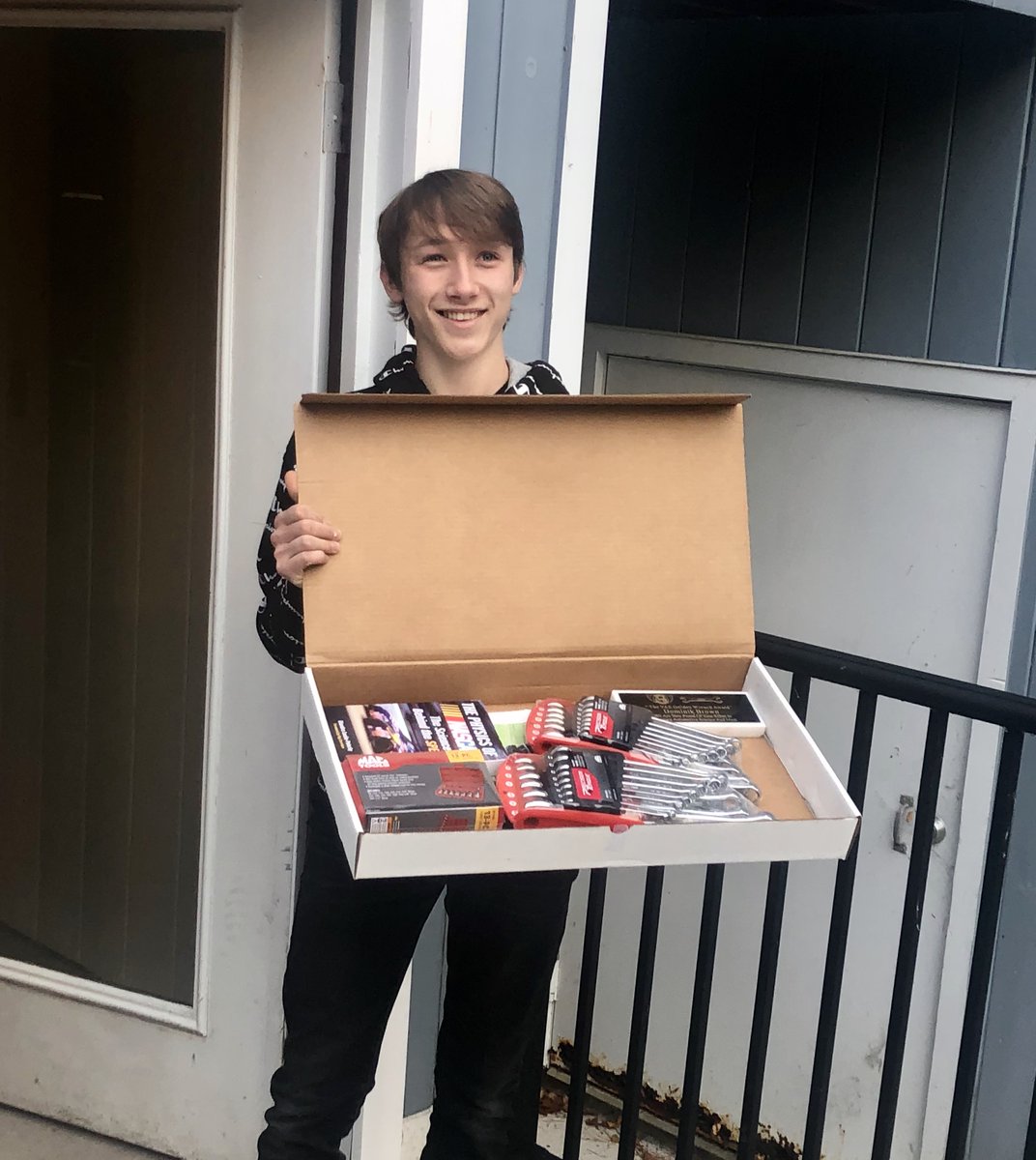 CSDCommunity's tweet image. We are so proud of @CHSLakersVT student, Dominik Brown! He is a recipient of The Golden Wrench Award for his exceptional work in the automotive technology and science program @Burlington_Tech. #wearecolchester #vted #techprogram