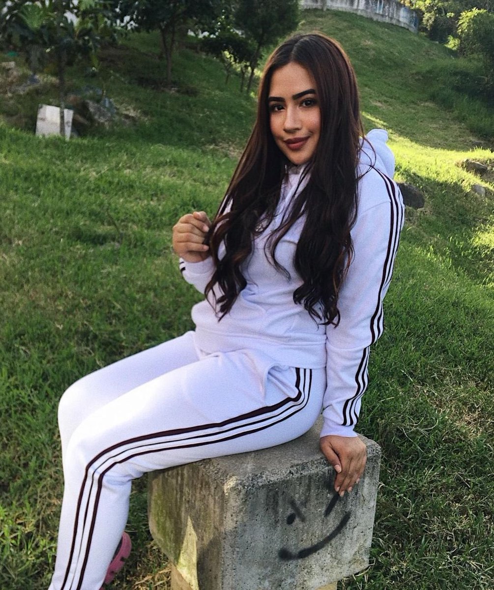 Hey friends what's up ♥️💕❤️💐💋