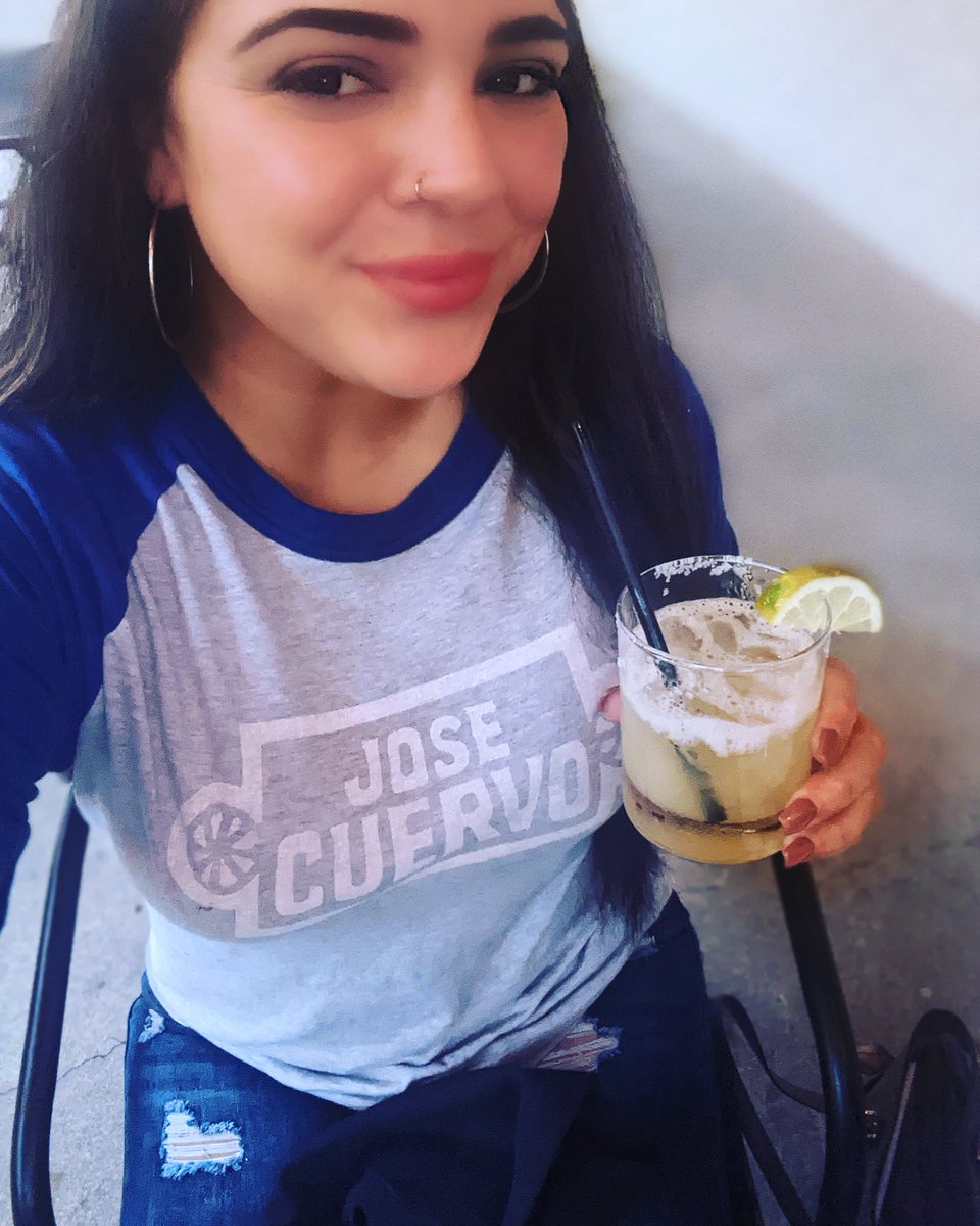 sam_bossbitch's tweet photo. Celebrating #tequilatuesday the right way 😜.. join me for the after of tequila

https://t.co/Bp5EREhAHf

#brunettelovers #brunette #hot #sexy #model #followme #onlyfans #twitter #accountant #content #hair #straighthair #lips #browneyes #lonely #Goodtimes #HappyHour https://t.co/KLDYIAgoGf