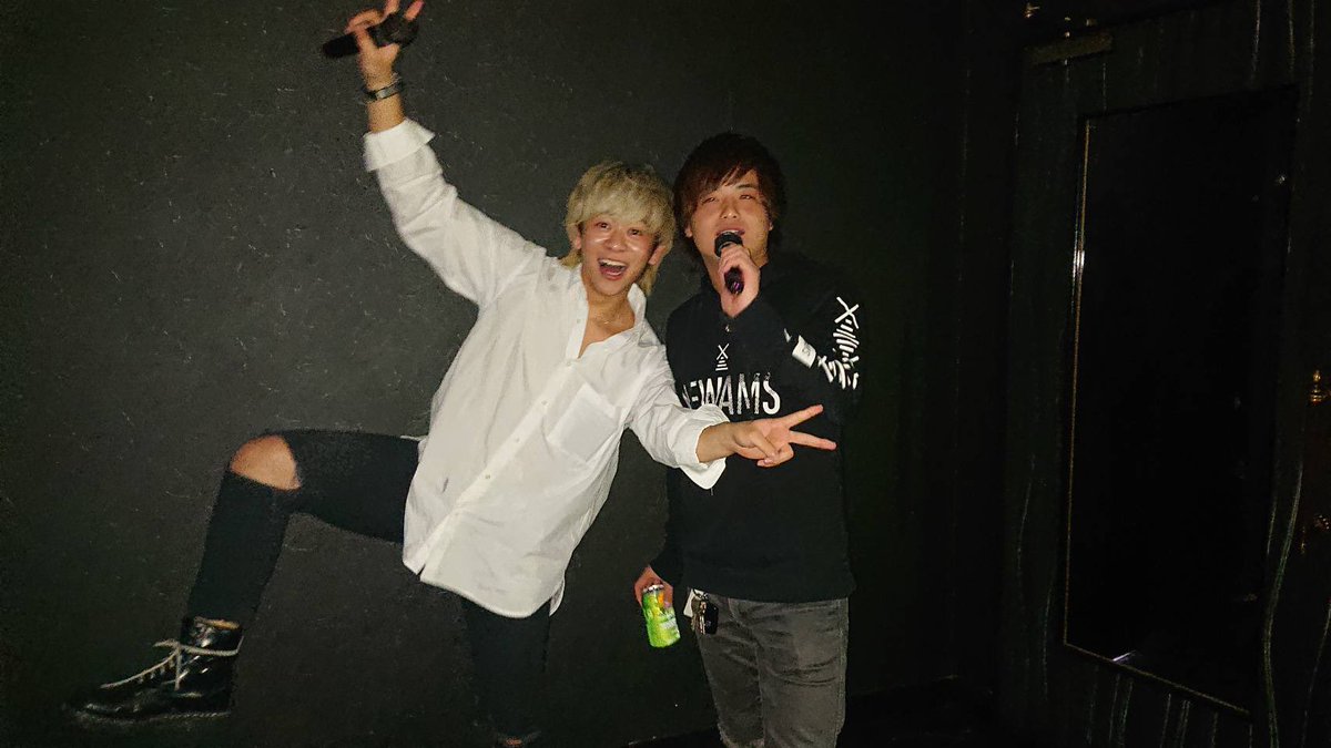 hidero319's tweet photo. 従業員大募集！！
素人の方、経験が無い為一歩踏み出しにくいとは思いますが、安心してください、給料保証致しますので売れるまでゆっくり頑張りましょう！！
経験者の方、売上バックなど給料面でも応相談致します。
環境、人間、システム、自信あります！
是非ご連絡お待ちしております😊 https://t.co/K7w54NaUeh