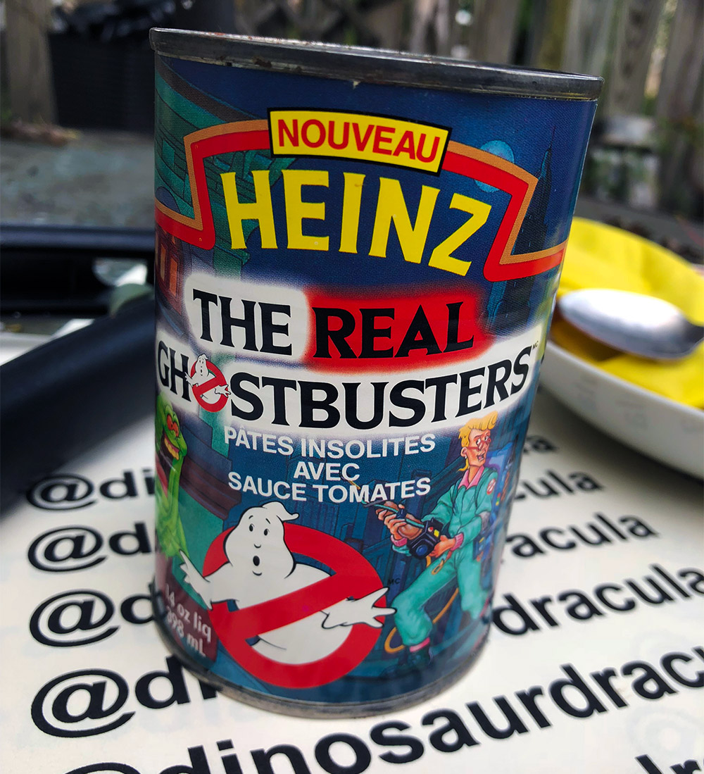 Opening a can of Heinz Real Ghostbusters Pasta from 1992: a thread. (1/8)