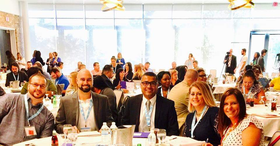 JamieMesey's tweet photo. Wow time flies. MDP 4 years ago.
@jenlemon10 @BJParks @manishk1206 #MDP #tugglenation #attpride https://t.co/iFPpqj40Kk