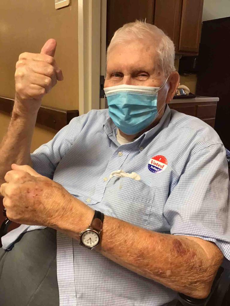 ThorntonTerrace's tweet photo. Trump vs Biden 2020
Our votes are IN! https://t.co/vpyZEaXbV9