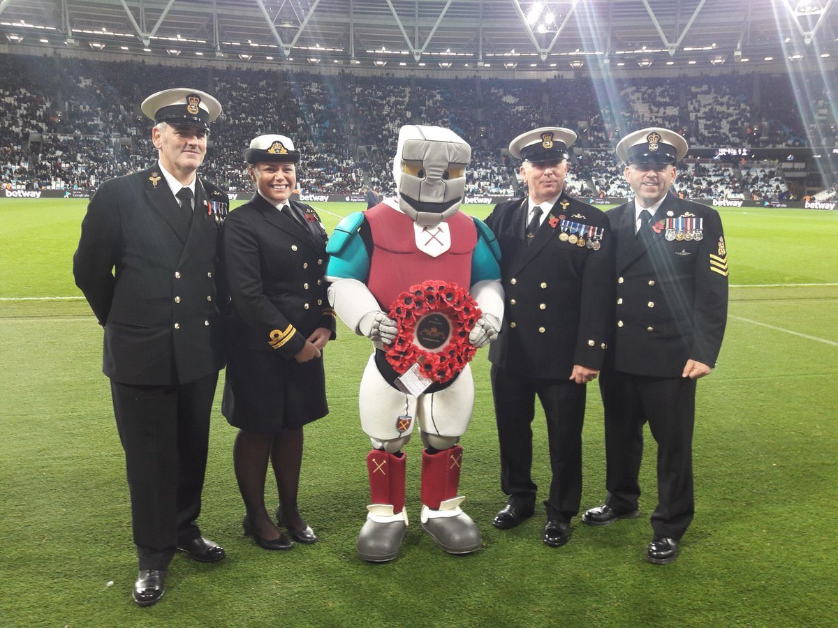 Mascots Minute Silence tweet media