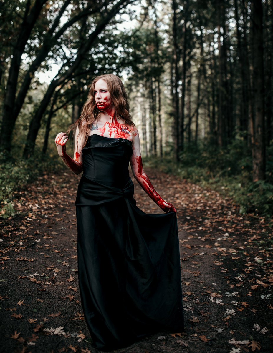 BrezzyModel's tweet photo. It's Horror Week and I'm so excited!
#horrorfan #horror #HorrorFamily #horrorfans #HorrorArt #models #RedHeadsAreBeautiful #redheads #redheadmodels #photograghy https://t.co/4gBWyciIMB