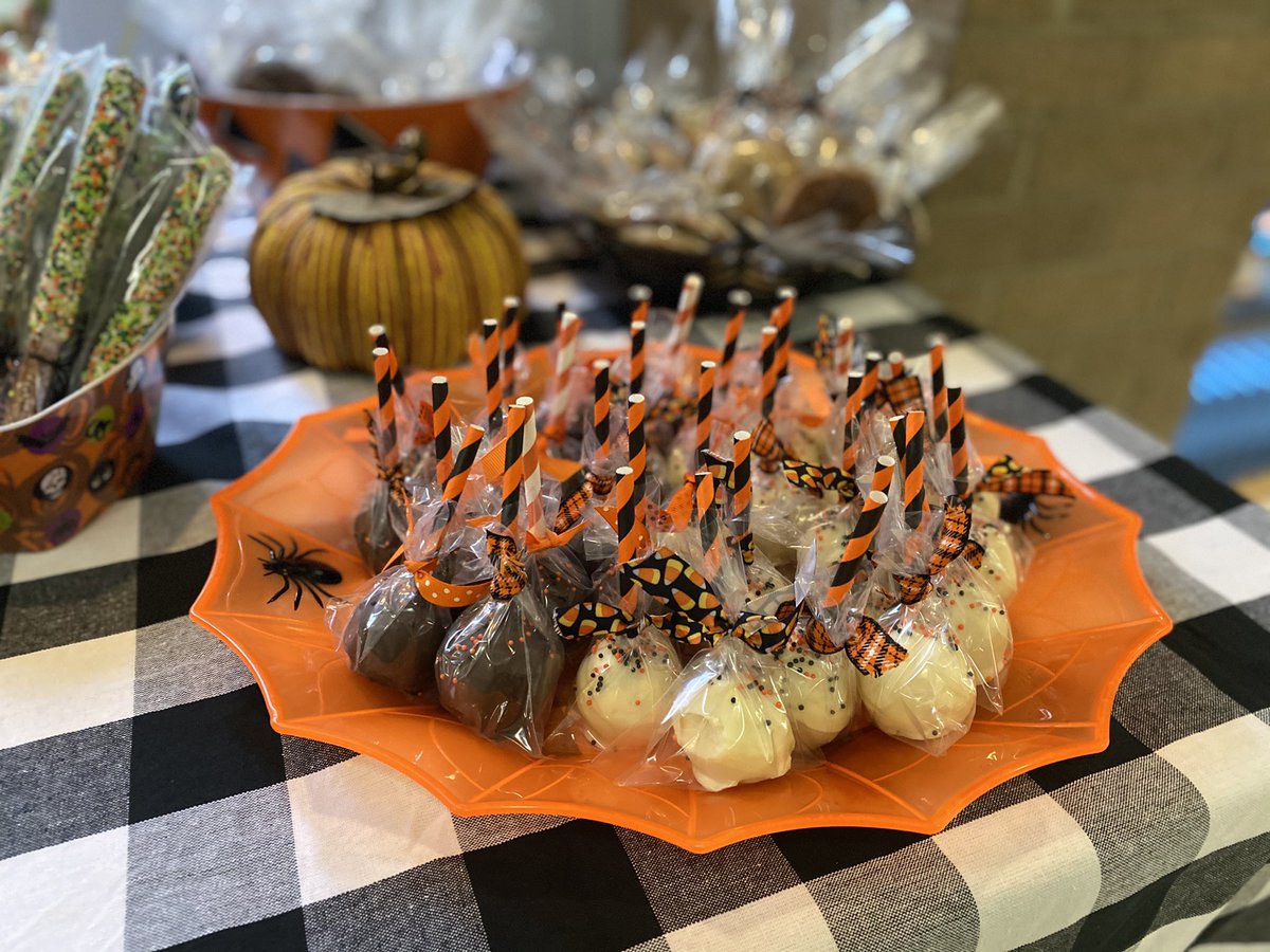 Megan Wisotsky tweet media