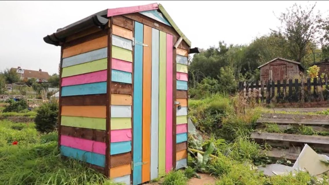 artsandhealth's tweet photo. Thankyou for the lovely write up about @boundaryway ‘s poetry commission with @pandemonialists - part of #postcardsfromtheplot - making connections during social distancing - Thankyou to emergency funding from @HeritageFundUK #boundarywayproject https://t.co/S3ut99Zdfi