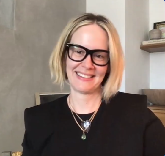 sarahpaulsbean's tweet photo. Sarah Paulson talked about prepping for ACS: Impeachment and that ofc there's gonna be Ratched S2 and how she has "a couple of things that are brewing that she can't talk about yet"- I AM LISTENING!! https://t.co/iLjVYSYu5R