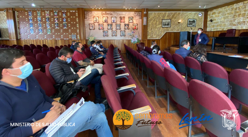 saludazuay_'s tweet photo. #Gualaceo |  Personal de @saludcz6oficial  y del Distrito 01D04 – Salud, mantuvieron una reunión de trabajo con el Alcalde del cantón y responsables departamentales del GAD, con el fin de coordinar acciones para la continuidad del Programa Municipios Saludables. https://t.co/ePJwX5wU05