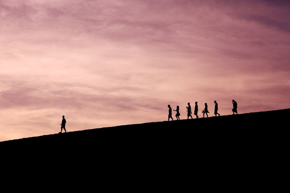 Have you ever considered yourself a leader? At Spa Speakers we help unearth your leadership skills through a structured educational programme and regular meetings. Drop us a line to find out more: spaspeakers.co.uk/get-in-touch/ #Toastmasters #leadership #publicspeaking