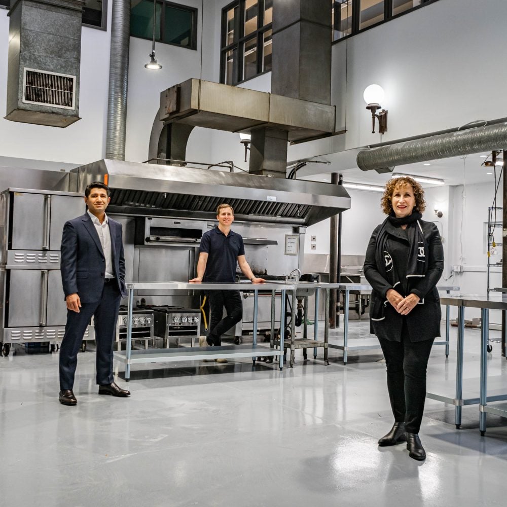 BC Restaurants & Foodservices Association (@bcrfa) on Twitter photo Are you looking for a commissary kitchen space? <a href="/TheLazyGourmet/">Lazy Gourmet</a> and <a href="/Commissary_Cnct/">CommissaryConnect</a> have joined forces to create The Commissary Gourmet. Applications are now being accepted and successful applicants will be able to move into the facility mid-Nov 2020: thecommissarygourmet.ca Are you looking for a commissary kitchen space? <a href="/TheLazyGourmet/">Lazy Gourmet</a> and <a href="/Commissary_Cnct/">CommissaryConnect</a> have joined forces to create The Commissary Gourmet. Applications are now being accepted and successful applicants will be able to move into the facility mid-Nov 2020: thecommissarygourmet.ca