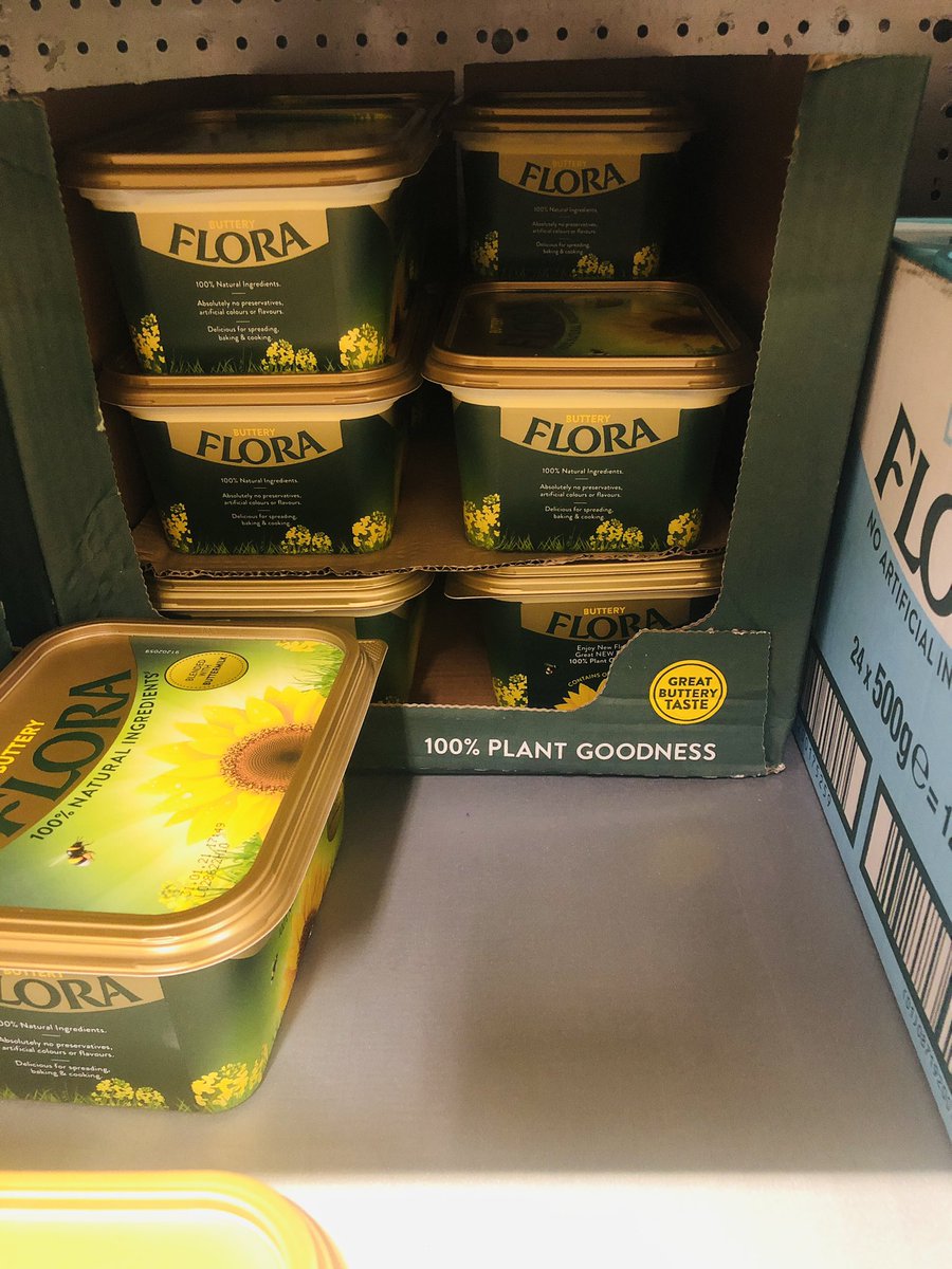 fridge_girl's tweet photo. @florauk what is this ? Non Vegan product packaged in a vegan outer ? 😢😡 #FloraButtery #Vegan #NotVegan #VeganUk @PlantBasedNews https://t.co/pJUduRwt6r