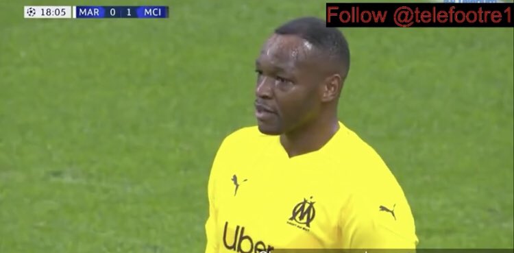 NicolasCoiffe's tweet photo. Mandanda il est tellement sous pression depuis 18 min qu’il transpire #OMMCI https://t.co/rWML5J6dNJ