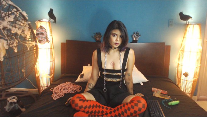 The devil and I  #nowlive #chaturbate #onlinenow #webcamcolombia #Halloween2020 #sexy #dark https://t<a href="/tag/nowlive"class="tags">#nowlive</a><a href="/tag/chaturbate"class="tags">#chaturbate</a><a href="/tag/onlinenow"class="tags">#onlinenow</a><a href="/tag/sexy"class="tags"><span>#sexy</span></a><a href="/tag/dark"class="tags"><span>#dark</span></a><a href="/tag/halloween2020"class="tags"><span>#halloween2020</span></a><a href="/tag/webcamcolombia"class="tags"><span>#webcamcolombia</span></a>