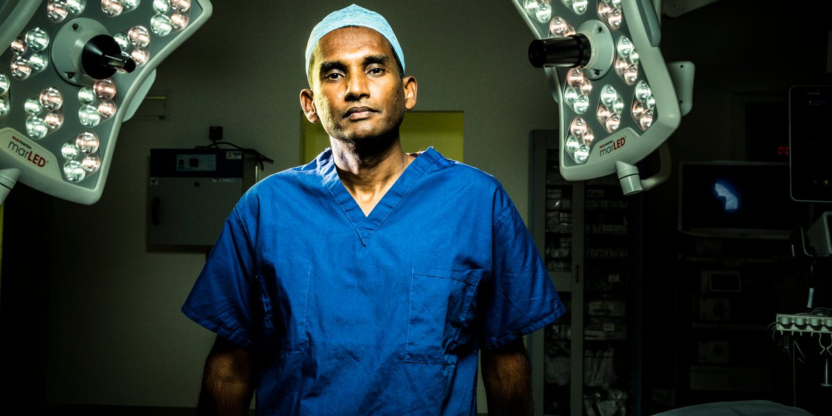 RoyalPapworth's tweet photo. The series finale of #Surgeons begins on @BBCTwo in half an hour.

Tonight’s operation from Royal Papworth Hospital features major surgery on the aorta, with cardiac surgeon Mr Ravi De Silva and his team operating on 75-year-old Maureen.

https://t.co/k74hK3jwEJ https://t.co/Th3hKBSKDM