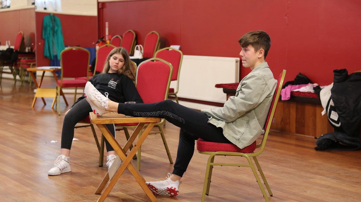 ColebrookeMedia's tweet photo. Struggling to find the words for today!! ⚡️

But BREATHTAKING . . . EMOTIONAL . . . BRILLIANT to name a few!

The Judy Garland Story, The Crimes of Nilsen &amp; The Abdication.

😁🎭 #drama #whitby #youngactors https://t.co/JnPbUnu8Oy
