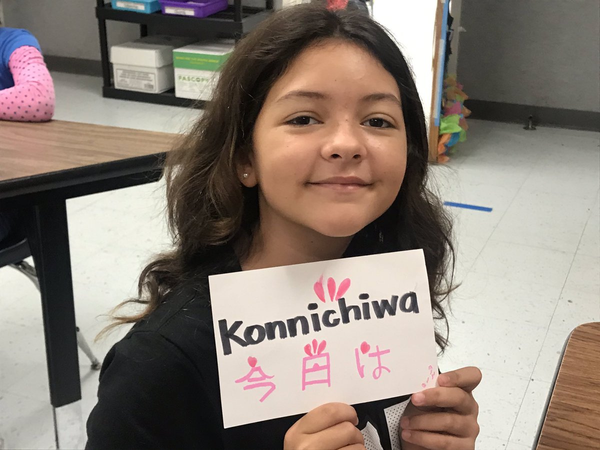 Look who taught us a new greeting! She insisted on writing it in Japanese. During the picture, she asked if she could remove her mask. I realized I’ve never seen her entire beautiful face, and that’s exactly what I told her. 💗😷#therealityofcovid #lovemyjob #luckyme <a href="/stephlari/">stephanie obanion</a>